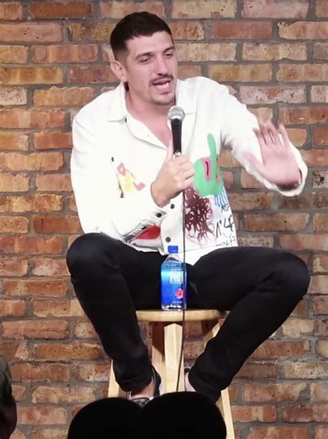 can anyone help me find what jacket Andrew Schulz is wearing